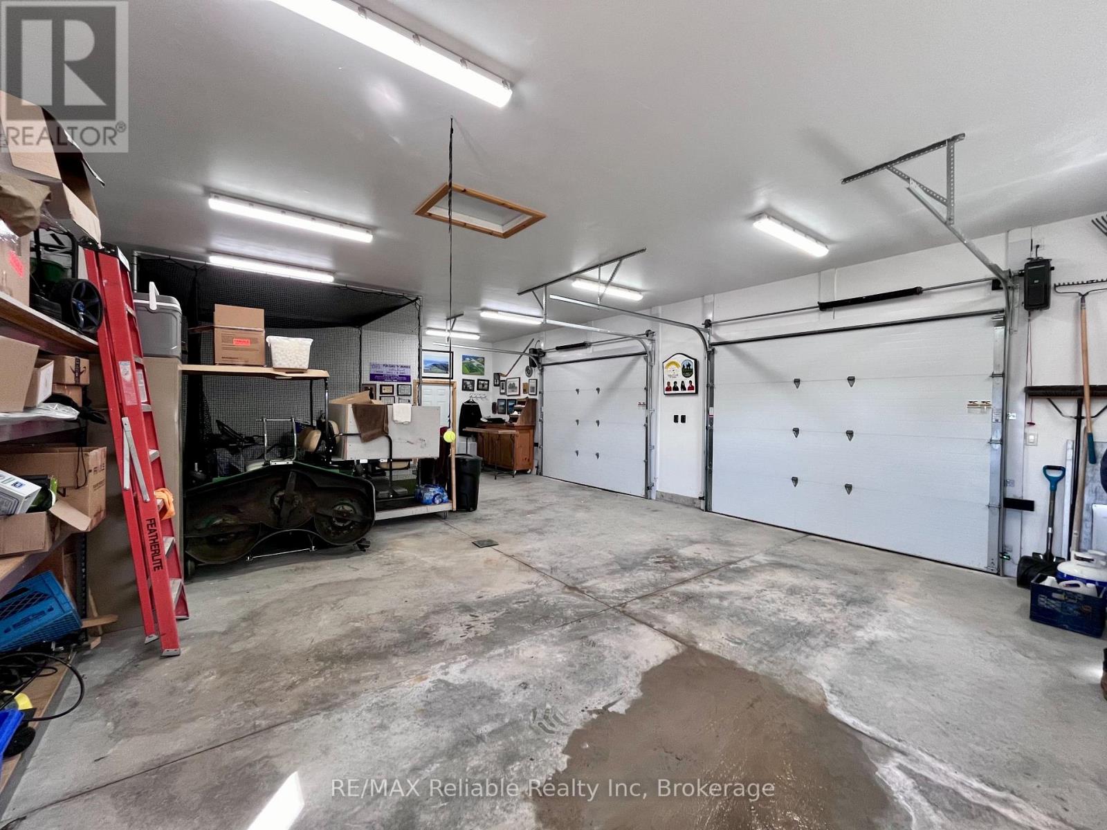 33859 Golf Course Road, Ashfield-Colborne-Wawanosh, Ontario  N7A 3Y3 - Photo 45 - X12059584