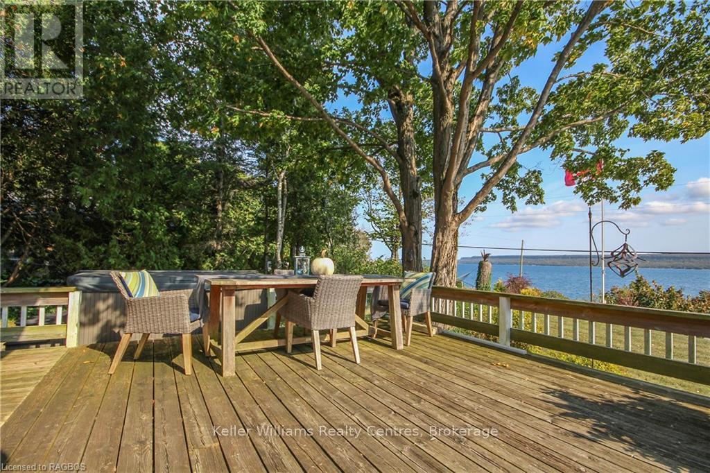 9 Kathleen Avenue, South Bruce Peninsula, Ontario  N0H 2T0 - Photo 10 - X12060038