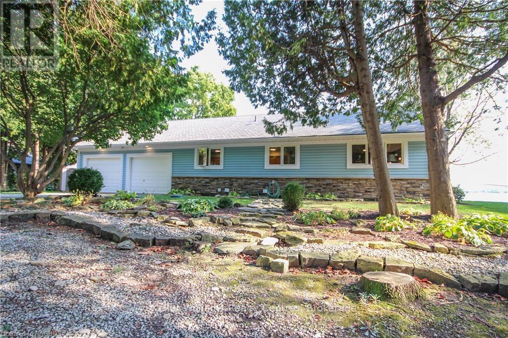 9 Kathleen Avenue, South Bruce Peninsula, Ontario  N0H 2T0 - Photo 19 - X12060038