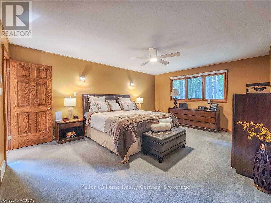 9 Kathleen Avenue, South Bruce Peninsula, Ontario  N0H 2T0 - Photo 35 - X12060038