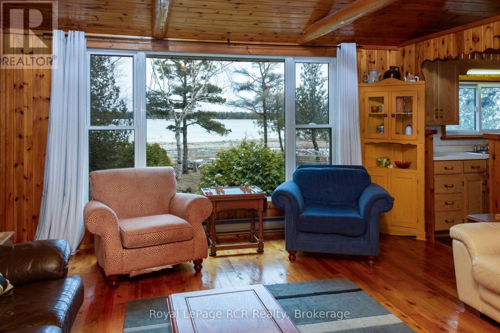 594 Warner Bay Road, Northern Bruce Peninsula, Ontario  N0H 2R0 - Photo 10 - X12060903