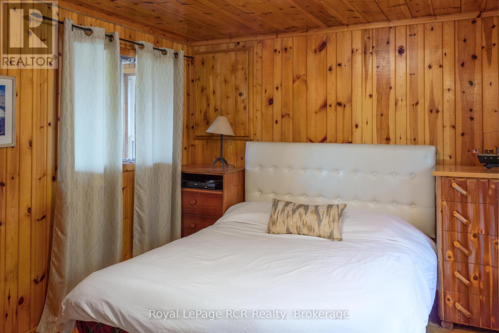594 Warner Bay Road, Northern Bruce Peninsula, Ontario  N0H 2R0 - Photo 16 - X12060903