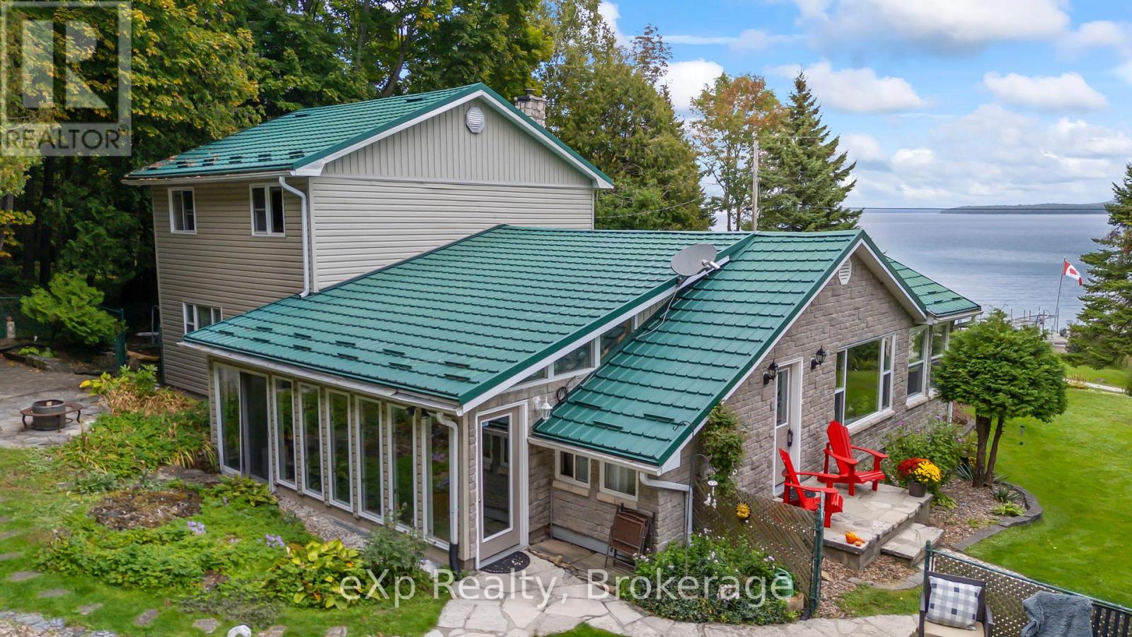 47 Water Street, Northern Bruce Peninsula, Ontario  N0H 2T0 - Photo 4 - X12061392