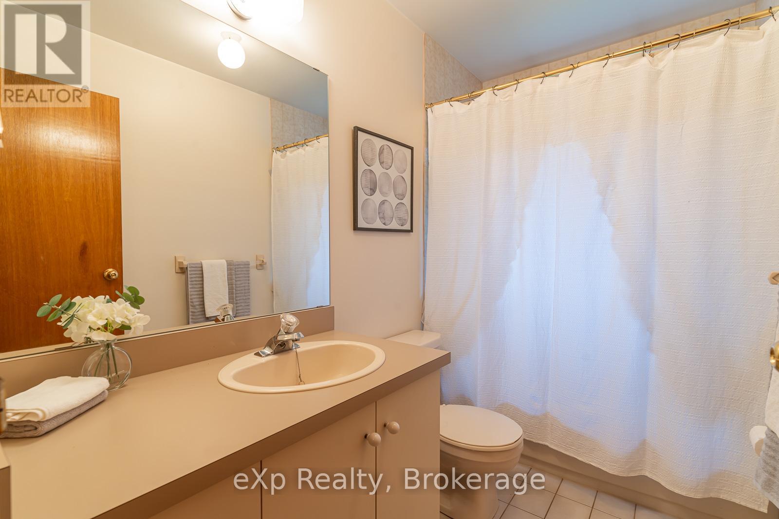 27 Bell Drive, Northern Bruce Peninsula, Ontario  N0H 1X0 - Photo 17 - X12061396