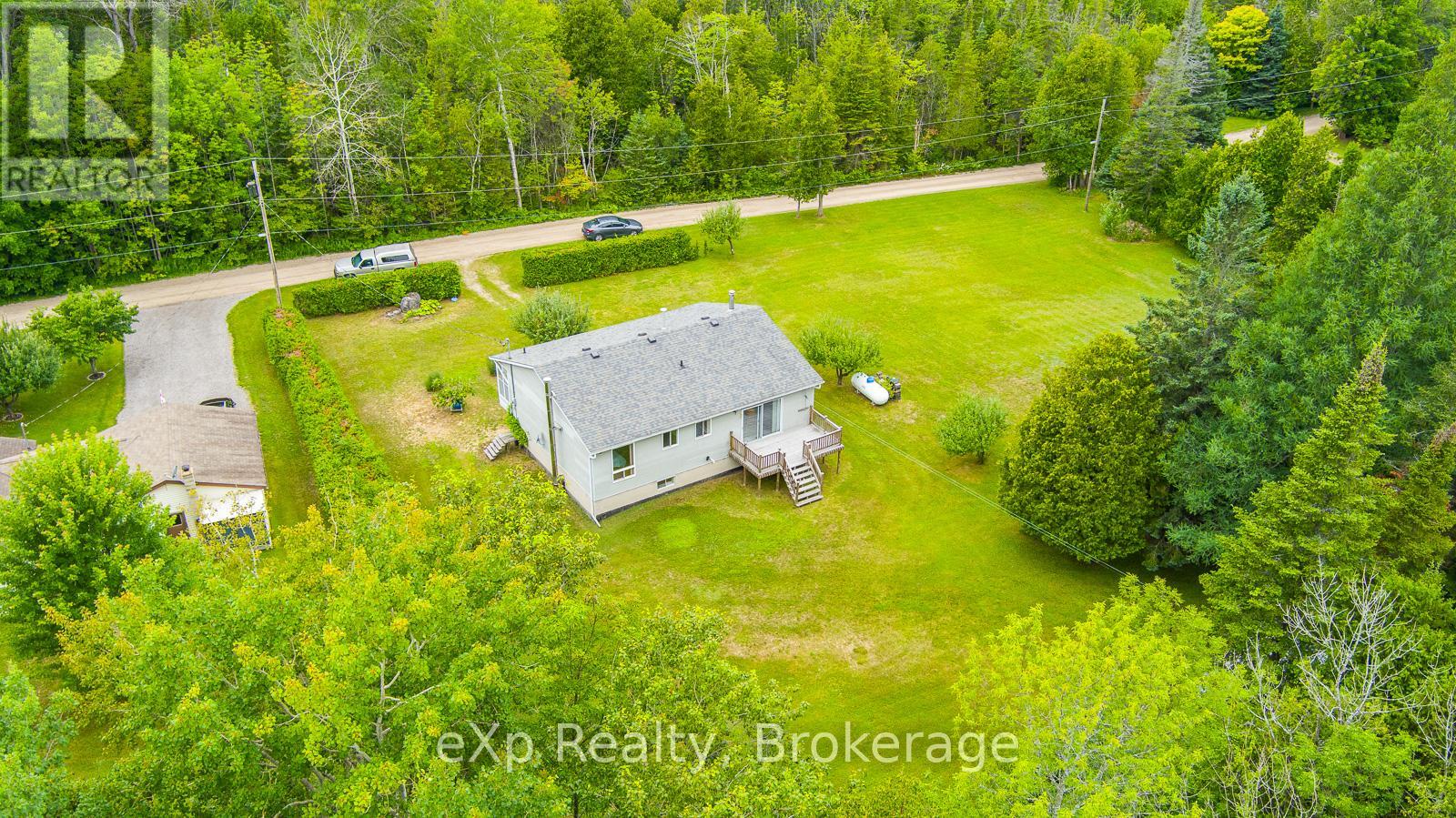 27 Bell Drive, Northern Bruce Peninsula, Ontario  N0H 1X0 - Photo 42 - X12061396
