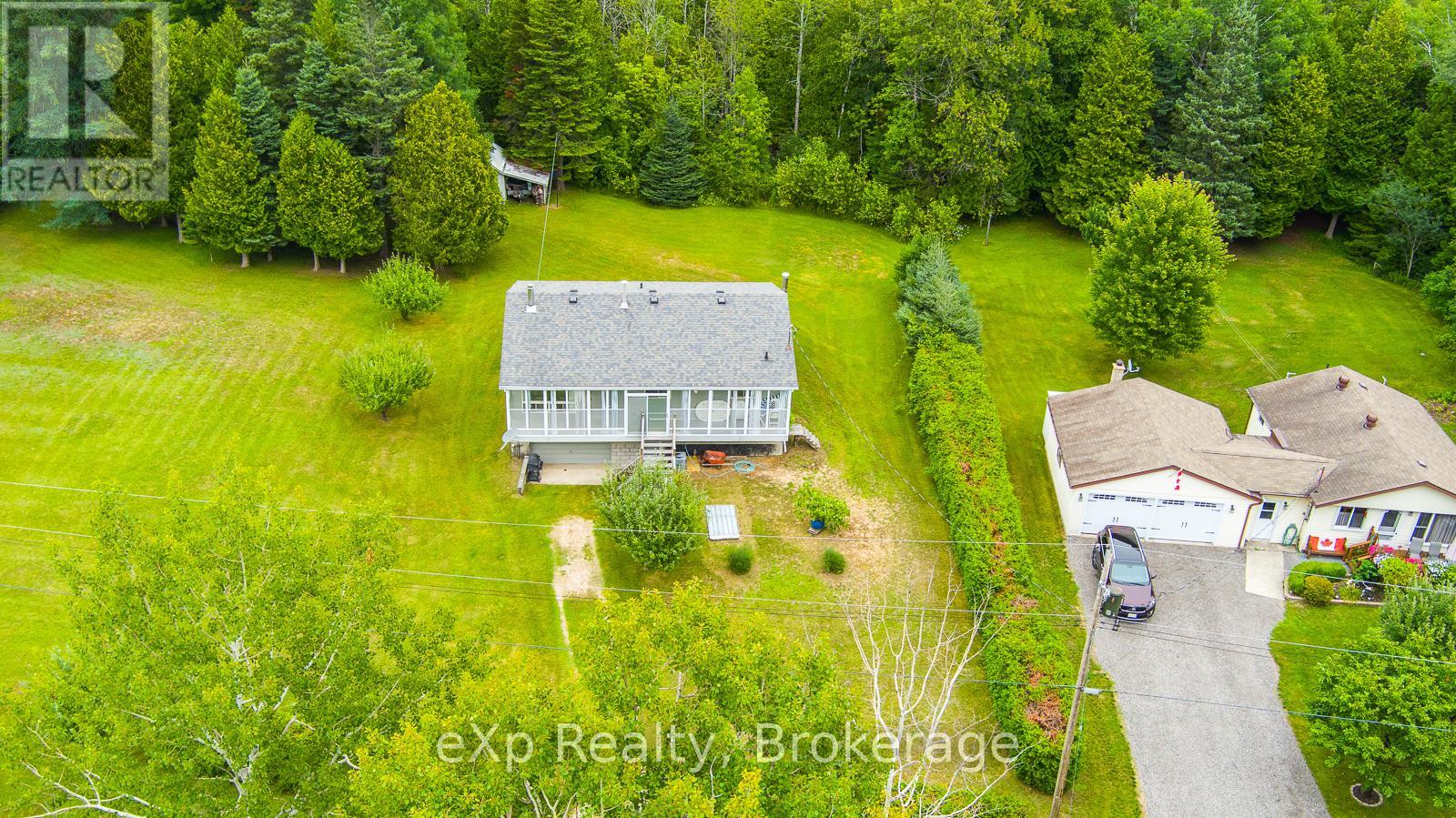 27 Bell Drive, Northern Bruce Peninsula, Ontario  N0H 1X0 - Photo 47 - X12061396