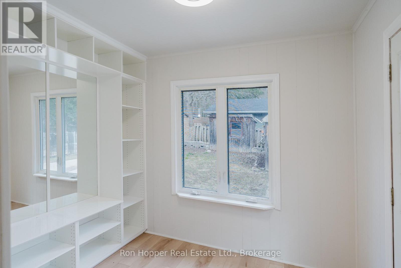 539 4th Avenue E, Owen Sound, Ontario  N4K 2N1 - Photo 12 - X12062696