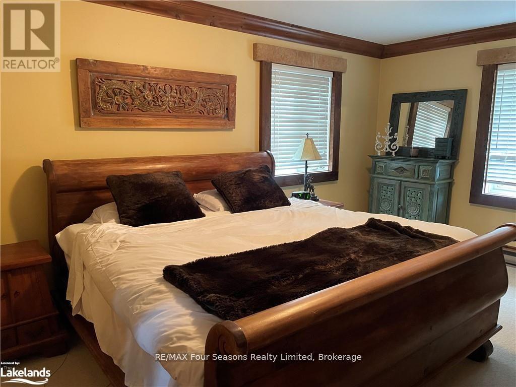 133 Arrowhead Road, Blue Mountains, Ontario  L9Y 0T5 - Photo 12 - X12064100
