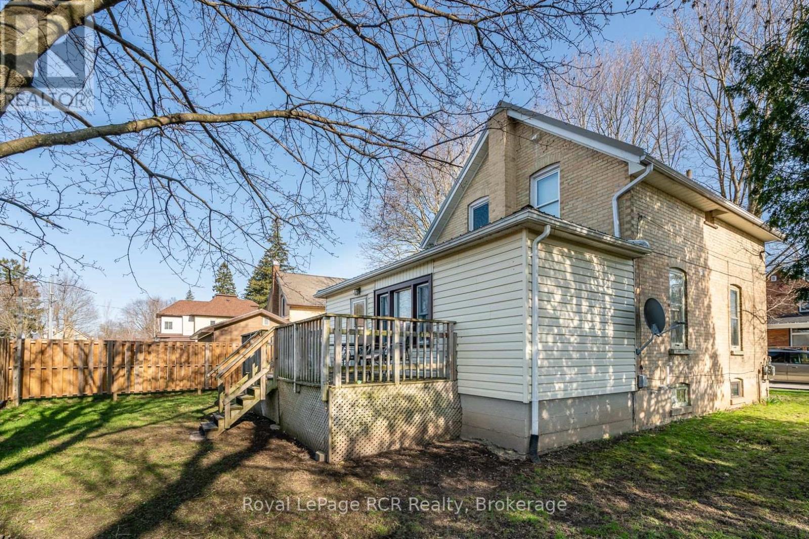 134 9th Street, Hanover, Ontario  N4N 1K6 - Photo 13 - X12065234