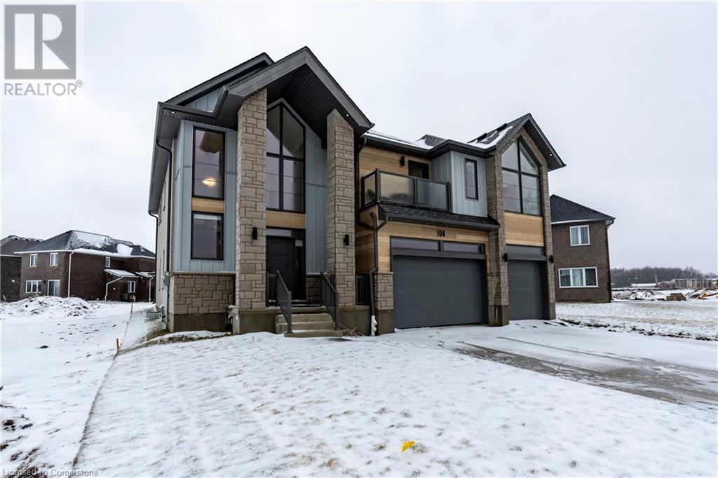 104 Dempsey Drive, Stratford, Ontario  N5A 6S2 - Photo 3 - 40714078