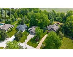 10138 MERRYWOOD Drive, Grand Bend, Ontario