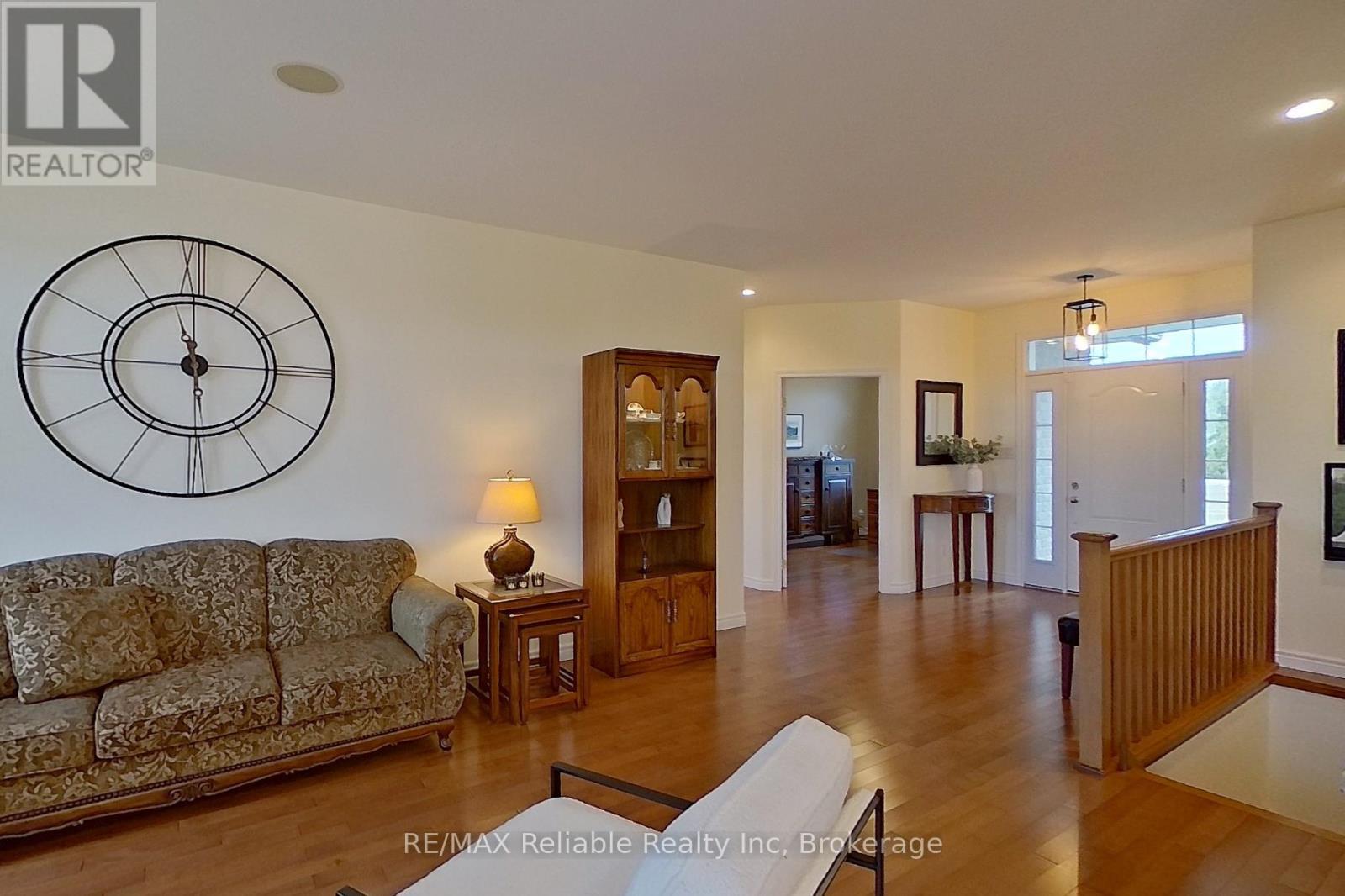 33859 Golf Course Road, Ashfield-Colborne-Wawanosh, Ontario  N7A 3Y3 - Photo 15 - X12067915