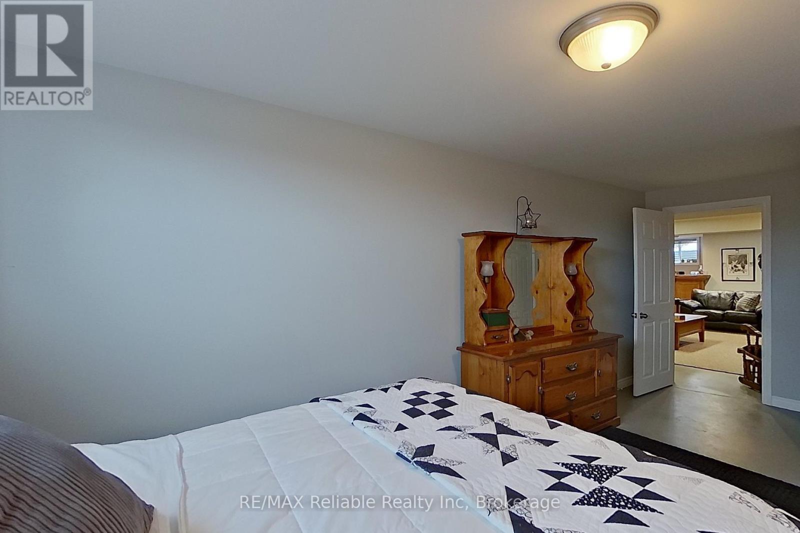 33859 Golf Course Road, Ashfield-Colborne-Wawanosh, Ontario  N7A 3Y3 - Photo 39 - X12067915