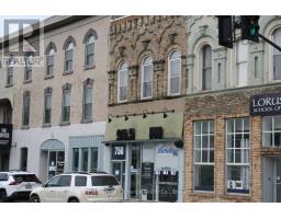 756 QUEEN W, Kincardine, Ontario