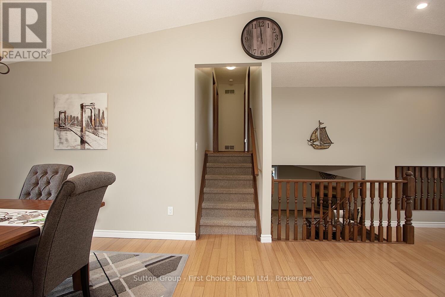 91 Norwood Court, Stratford, Ontario  N5A 7R8 - Photo 12 - X12071370