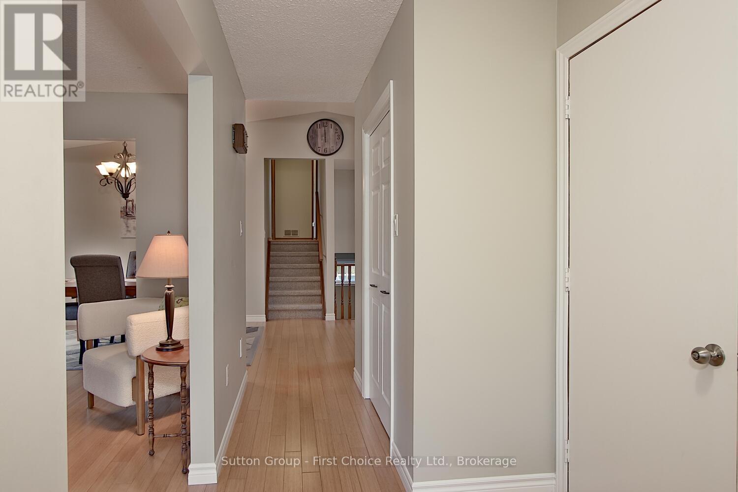91 Norwood Court, Stratford, Ontario  N5A 7R8 - Photo 5 - X12071370