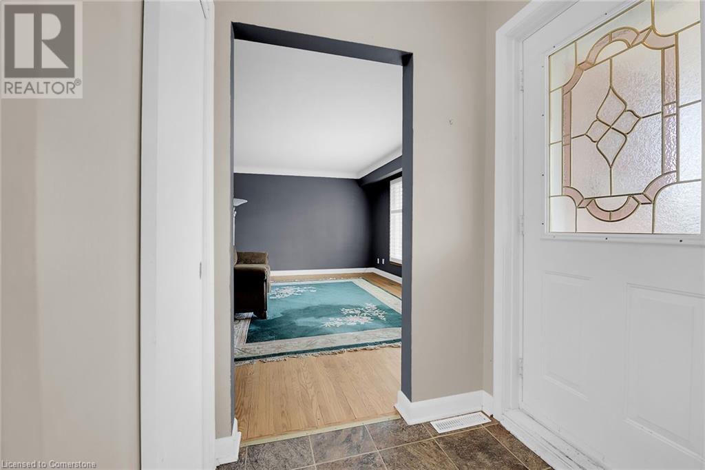 9 Gavin Drive, St. Catharines, Ontario  L2M 2X4 - Photo 13 - 40715176