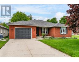 18 ARCHER CRESCENT, Springwater, Ontario
