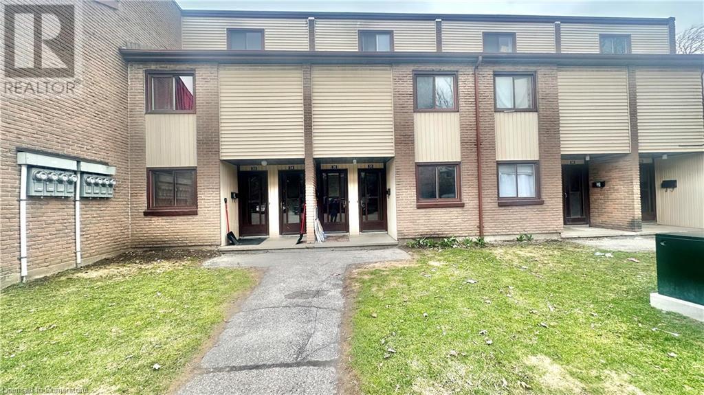1200 Courtland Avenue E Unit# 35, Kitchener, Ontario  N2C 1K7 - Photo 3 - 40715050
