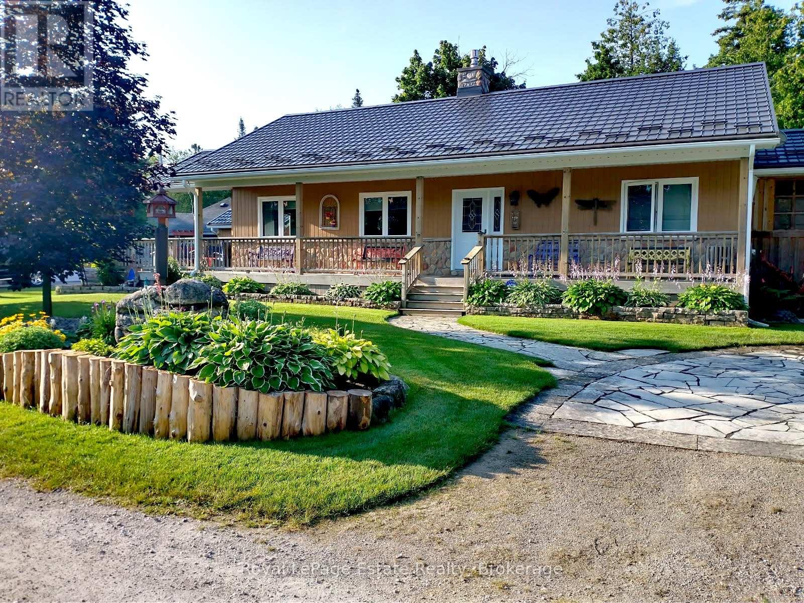204 Seventh Street N, South Bruce Peninsula, Ontario  N0H 2G0 - Photo 5 - X12072086