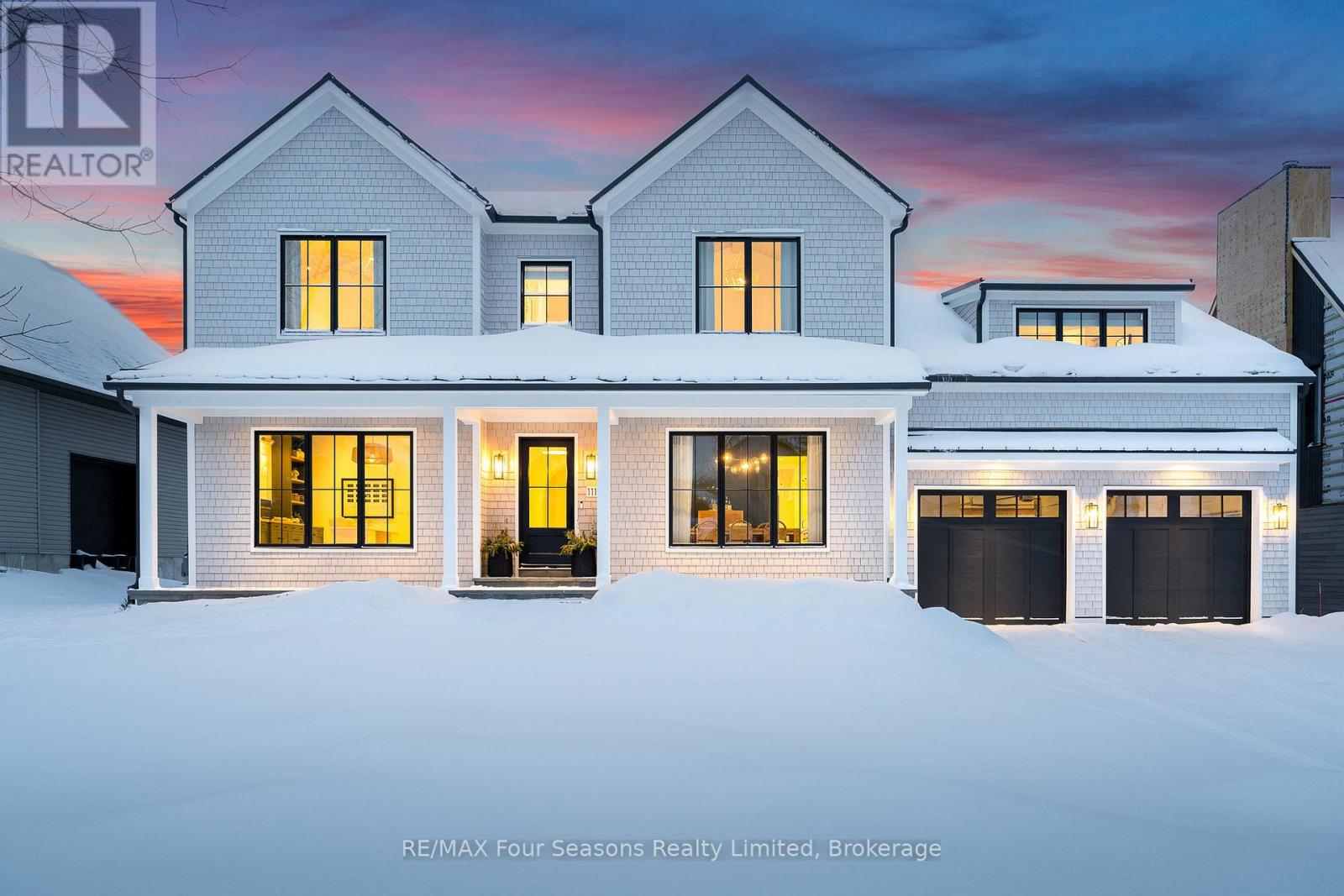 111 LENDVAY ALLEY, Blue Mountains, Ontario