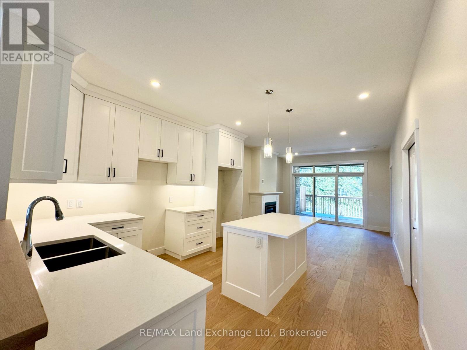 11 Nyah Court, Kincardine, Ontario  N0G 2T0 - Photo 3 - X12072658