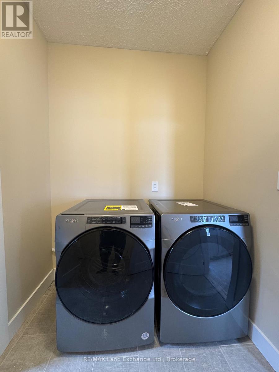 15 Nyah Court, Kincardine, Ontario  N0G 2T0 - Photo 14 - X12072710