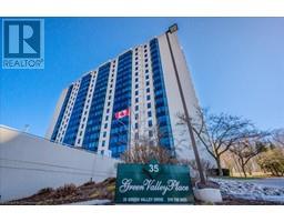 35 GREEN VALLEY Drive Unit# 711, Kitchener, Ontario