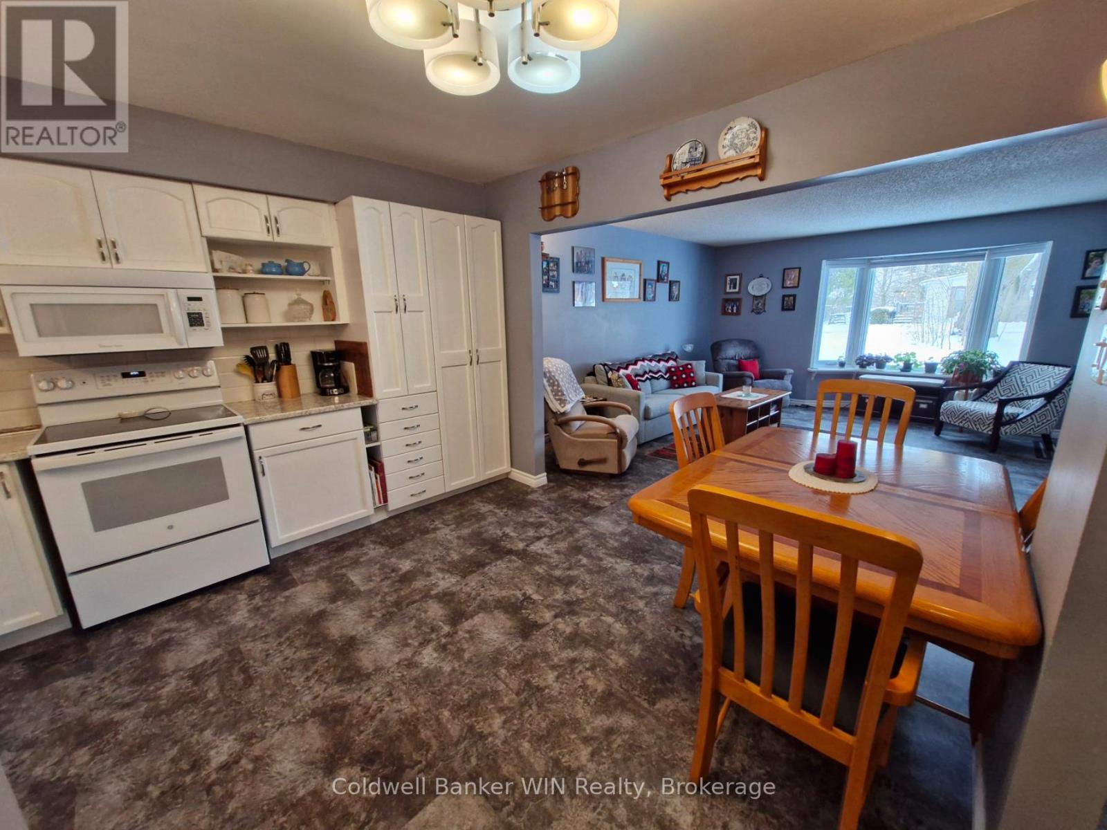 106 - 460 Durham Street W, Wellington North, Ontario  N0G 2L1 - Photo 8 - X12072974