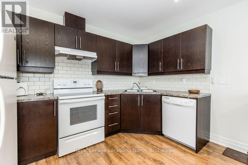 3 - 64 River Road E, Wasaga Beach, Ontario  L9Z 2L1 - Photo 14 - S12073044