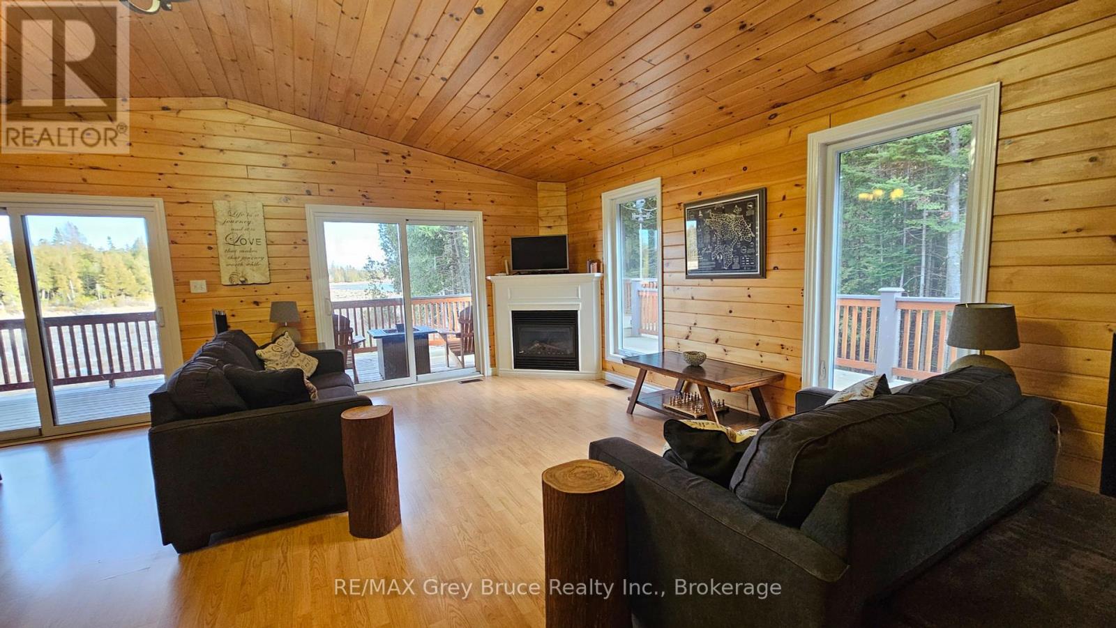 73 Larsen Cove Road N, Northern Bruce Peninsula, Ontario  N0H 1Z0 - Photo 5 - X12073061
