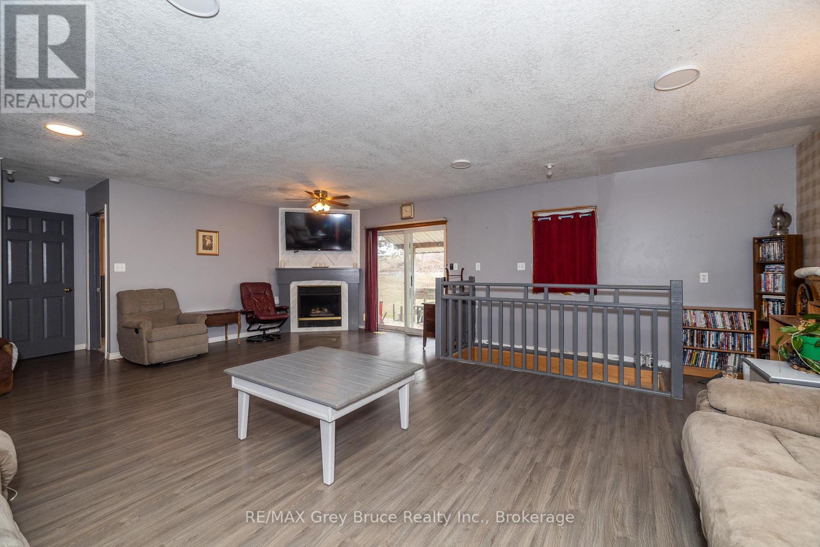 283 6 Concession, Arran-Elderslie, Ontario  N0H 2N0 - Photo 29 - X12073192