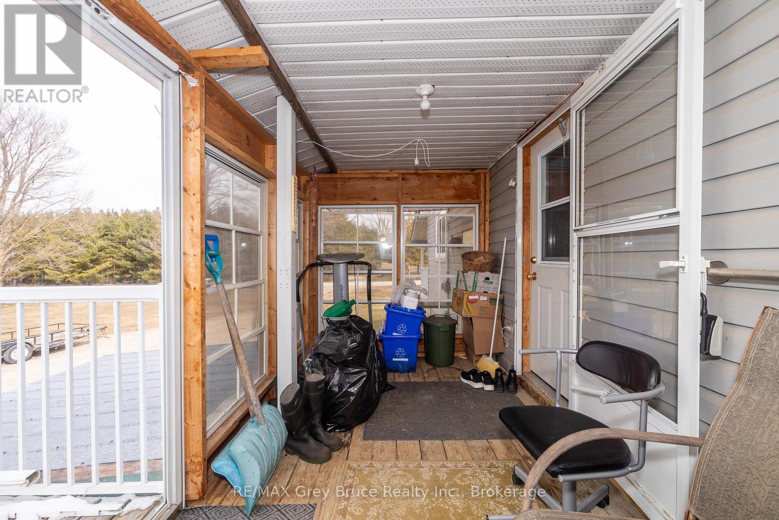 283 6 Concession, Arran-Elderslie, Ontario  N0H 2N0 - Photo 8 - X12073192
