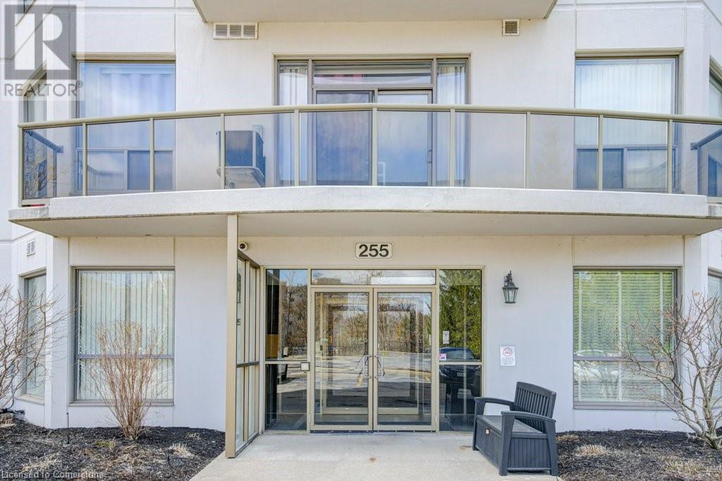 255 Keats Way Unit# 1001, Waterloo, Ontario  N2L 6N6 - Photo 2 - 40714131