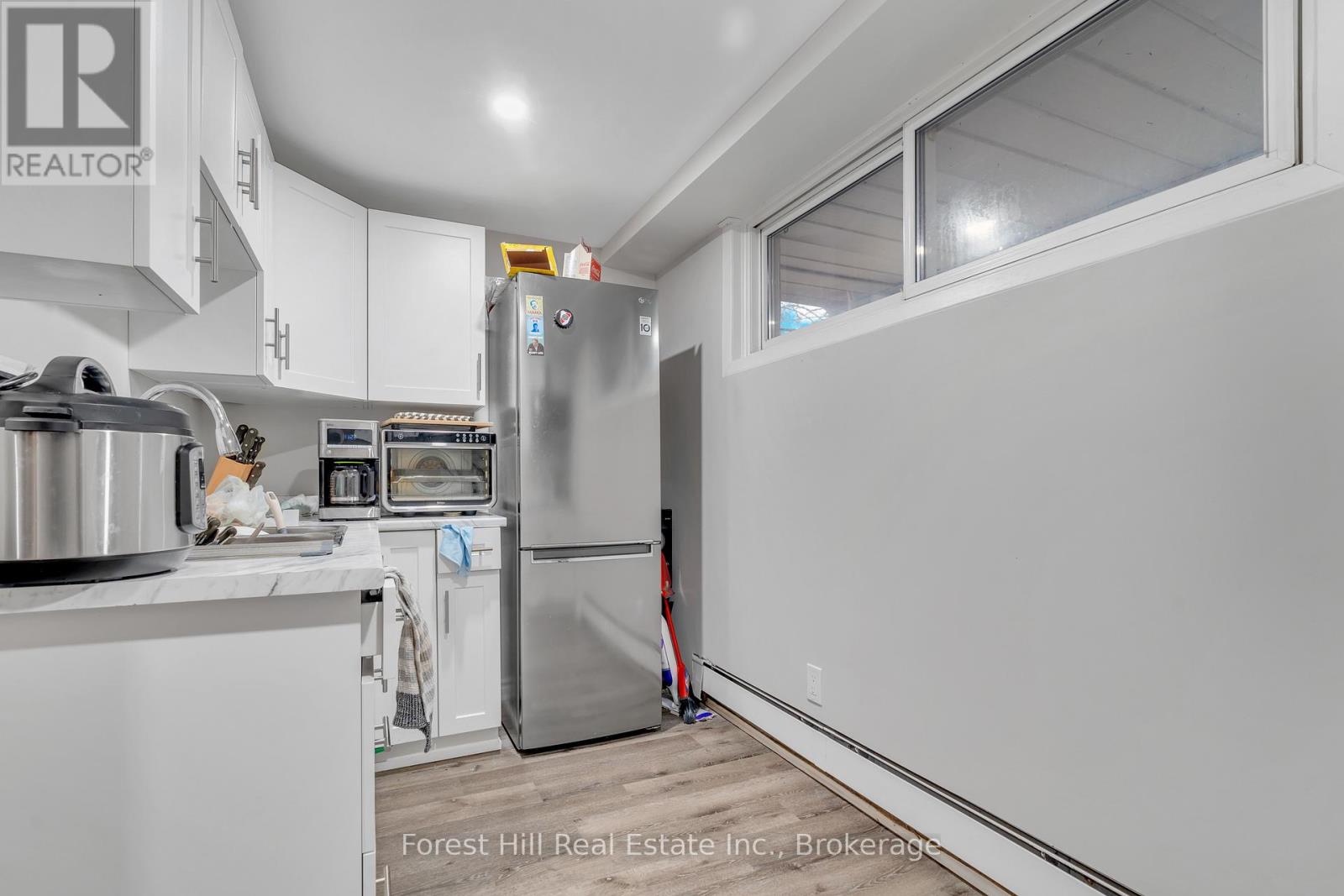 35 Shaftsbury Drive, Kitchener, Ontario  N2A 1N4 - Photo 23 - X12073669