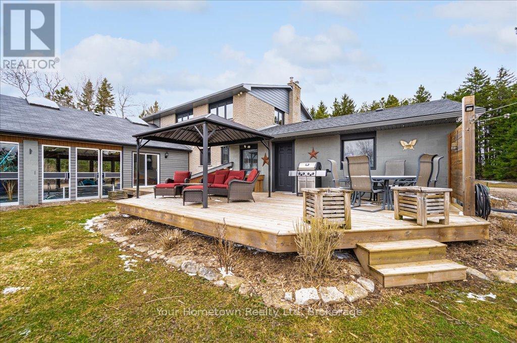 6878 Wellington Rd 16 Road, Centre Wellington, Ontario  N0B 1J0 - Photo 37 - X12074435