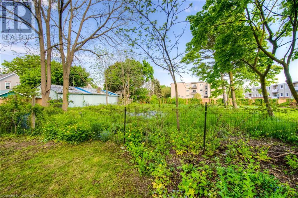332 Queen Street W, Cambridge, Ontario  N3C 1G8 - Photo 9 - 40700182