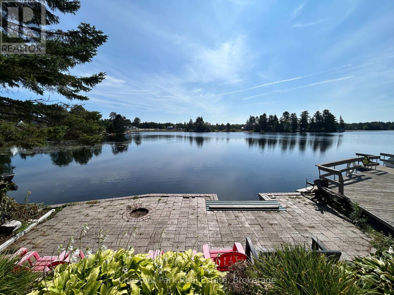 1706 Highway 518 Highway E, Kearney, Ontario  P0A 1M0 - Photo 2 - X12074806