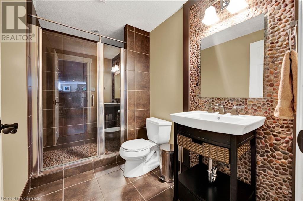 635 Honeywood Place, Waterloo, Ontario  N2T 2T6 - Photo 38 - 40715597