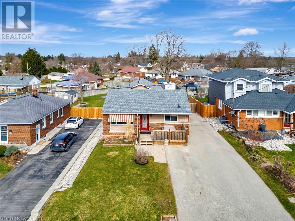 817 Kensington Street, Woodstock, Ontario  N4S 5L7 - Photo 3 - 40715409