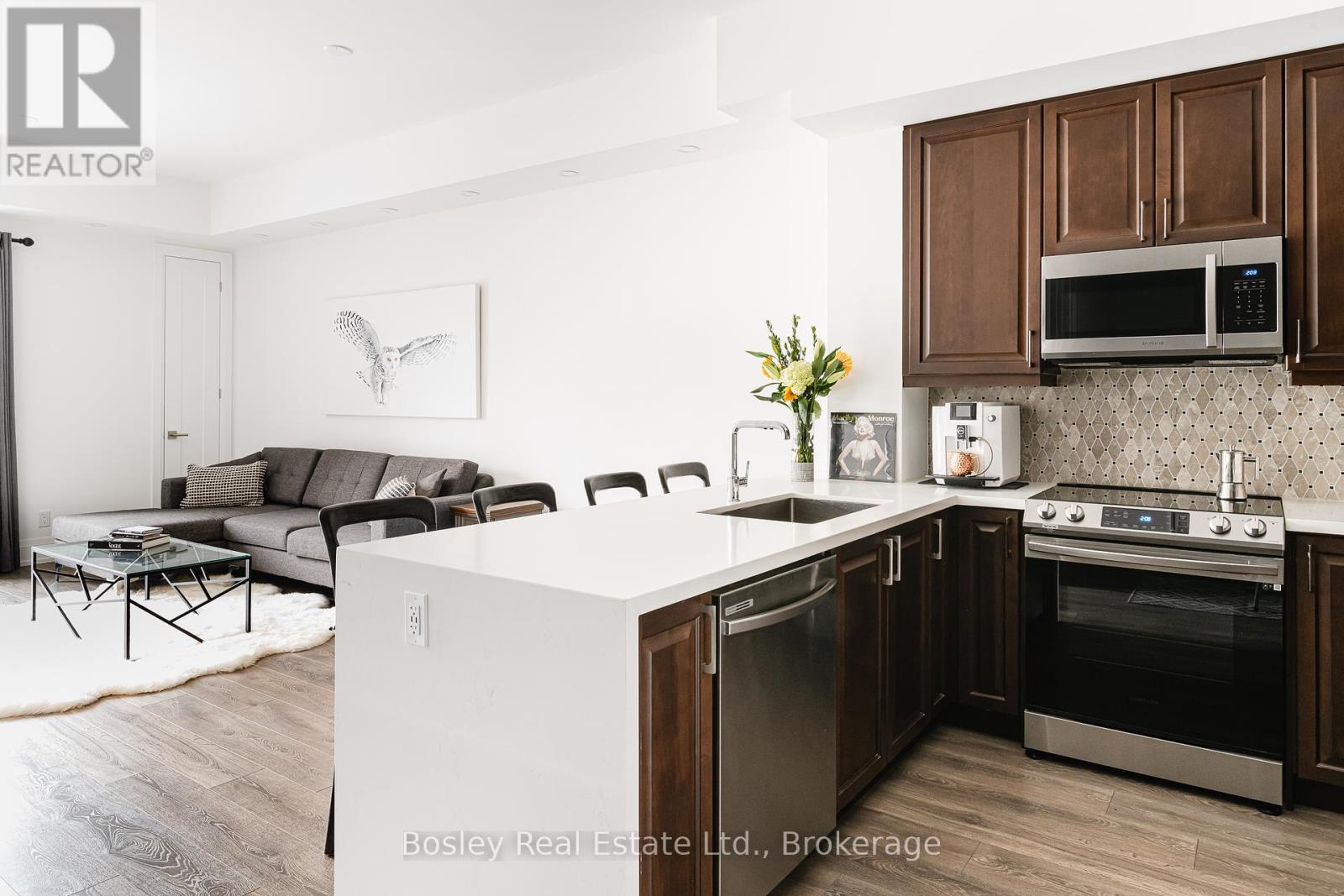310 - 1 Hume Street S, Collingwood, Ontario  L9Y 0X3 - Photo 5 - S12075459
