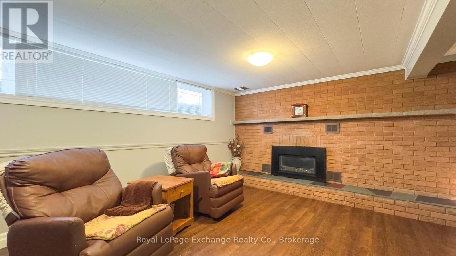 398 Kingsway Street, Kincardine, Ontario  N2Z 1W3 - Photo 28 - X12075387