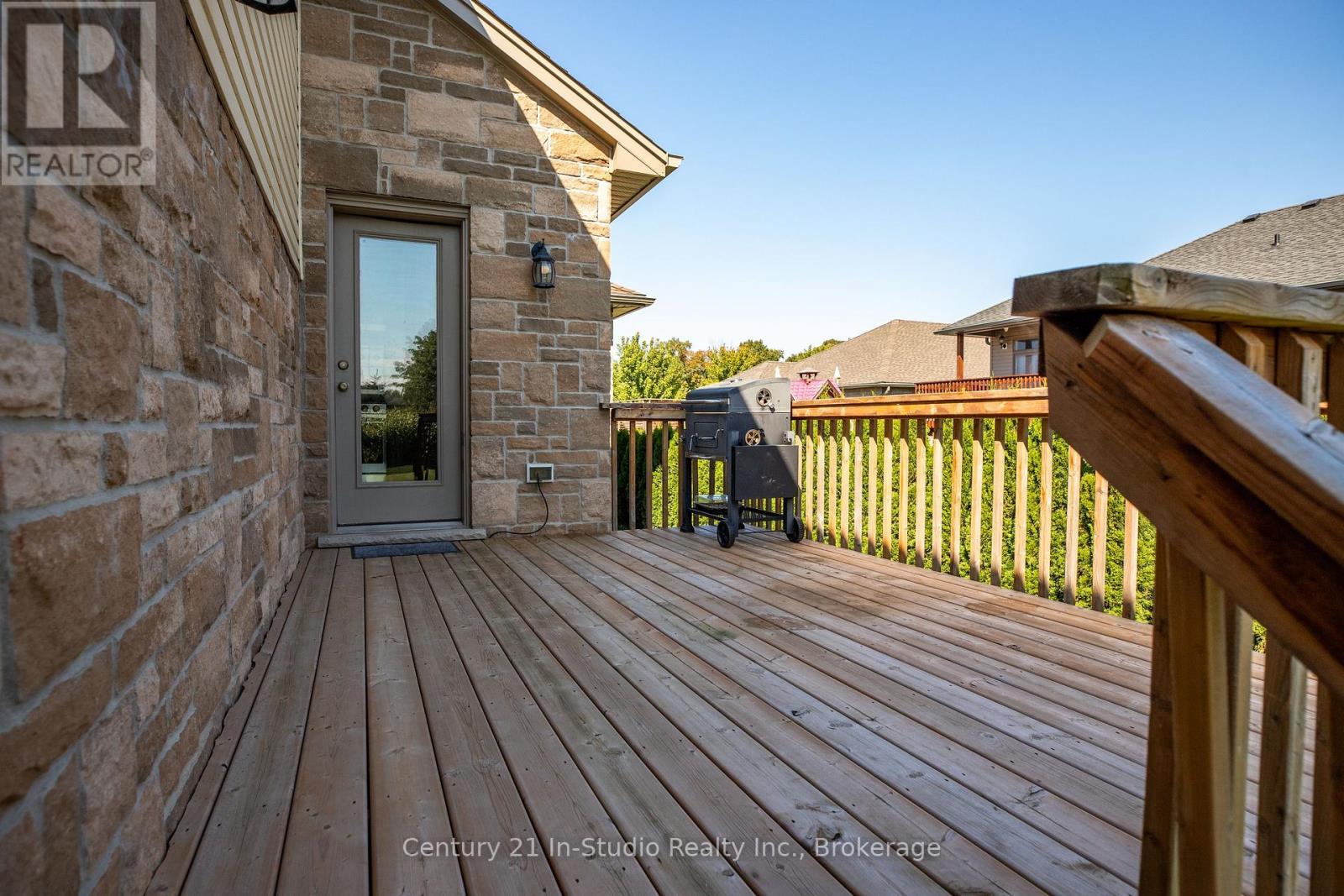 439 Ridge Street, Saugeen Shores, Ontario  N0H 2C1 - Photo 38 - X12075667