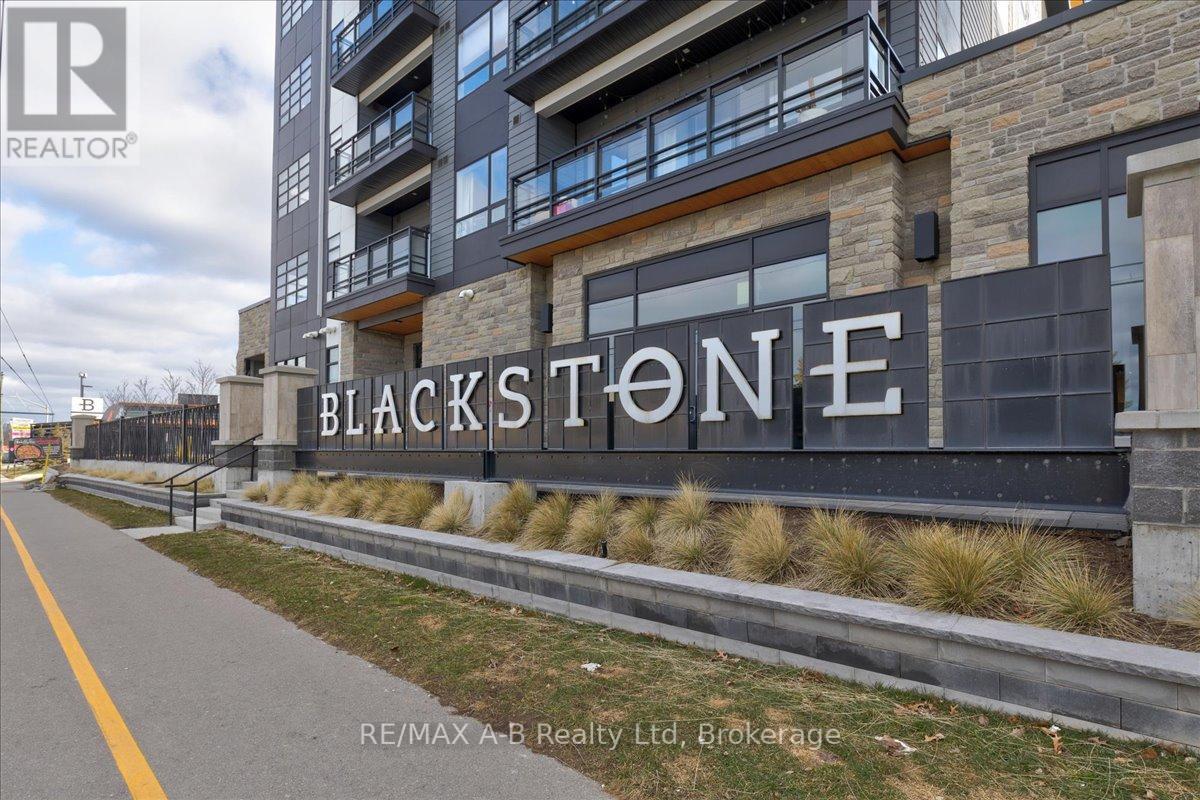 Suite 109b - 247 Northfield Drive E, Waterloo, Ontario  N2K 0H1 - Photo 2 - X12075903
