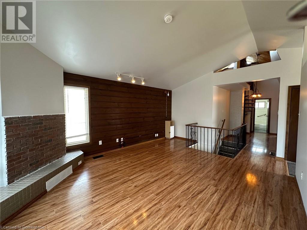 58 Fifth Avenue, Kitchener, Ontario  N2C 1P4 - Photo 7 - 40714010