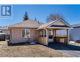 255 YONGE STREET, Midland, Ontario