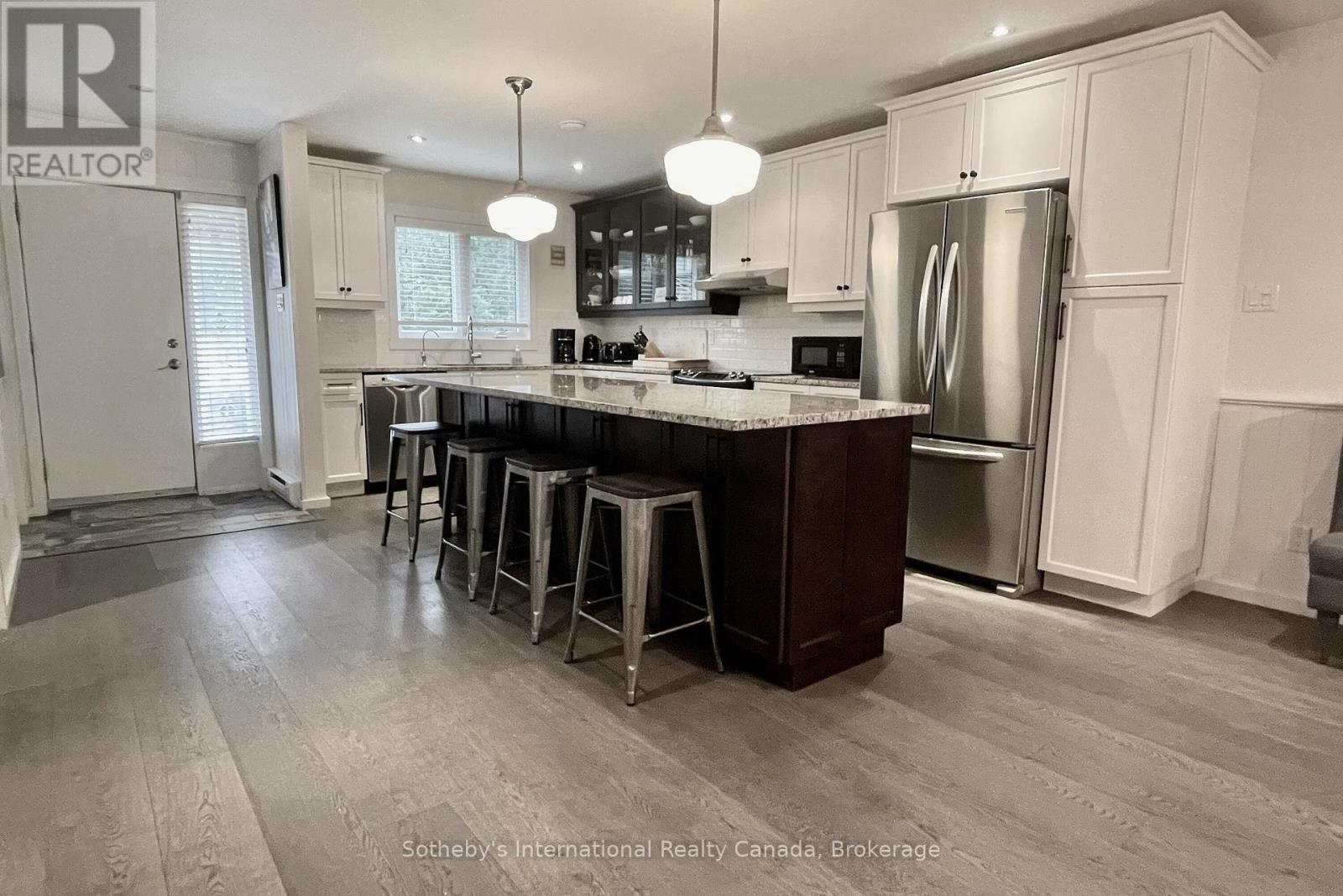571 Oxbow Crescent, Collingwood, Ontario  L9Y 5B4 - Photo 4 - S12076480