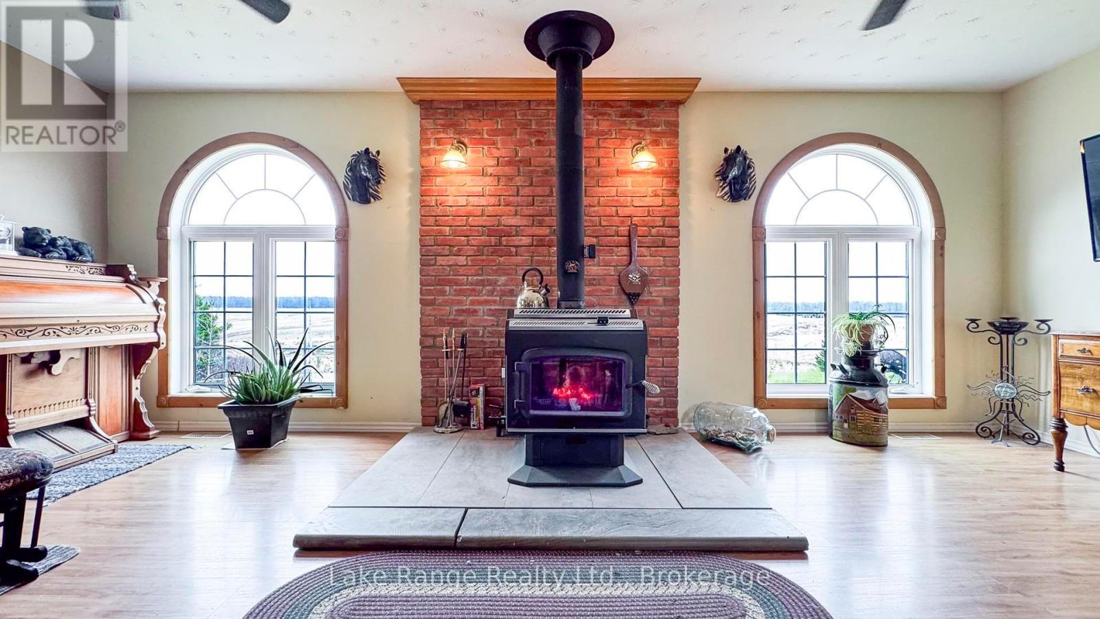 182 Concession 6, Kincardine, Ontario  N0G 2N0 - Photo 36 - X12076482