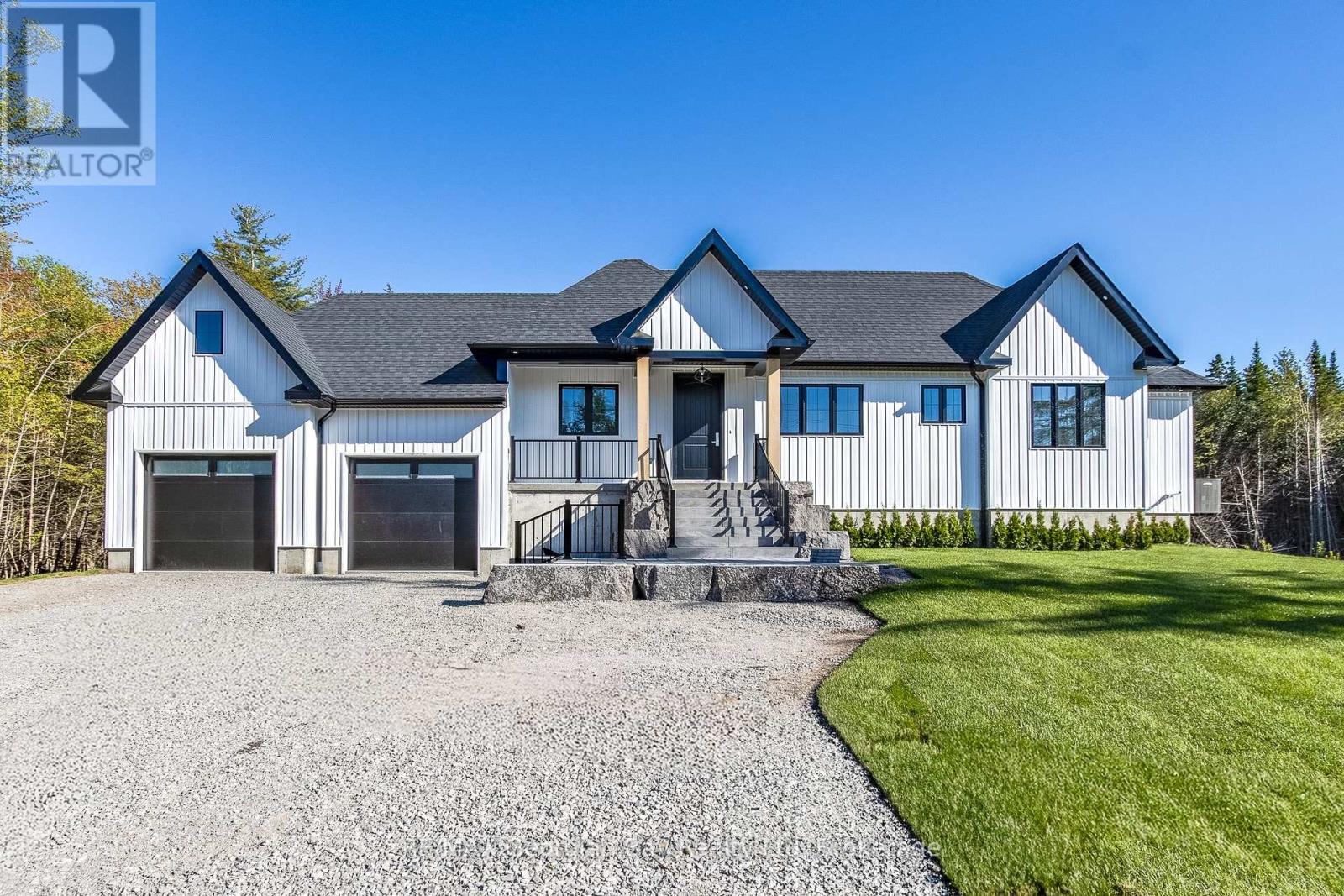 2244 Champlain Road, Tiny, Ontario  L9M 1R2 - Photo 1 - S12076609