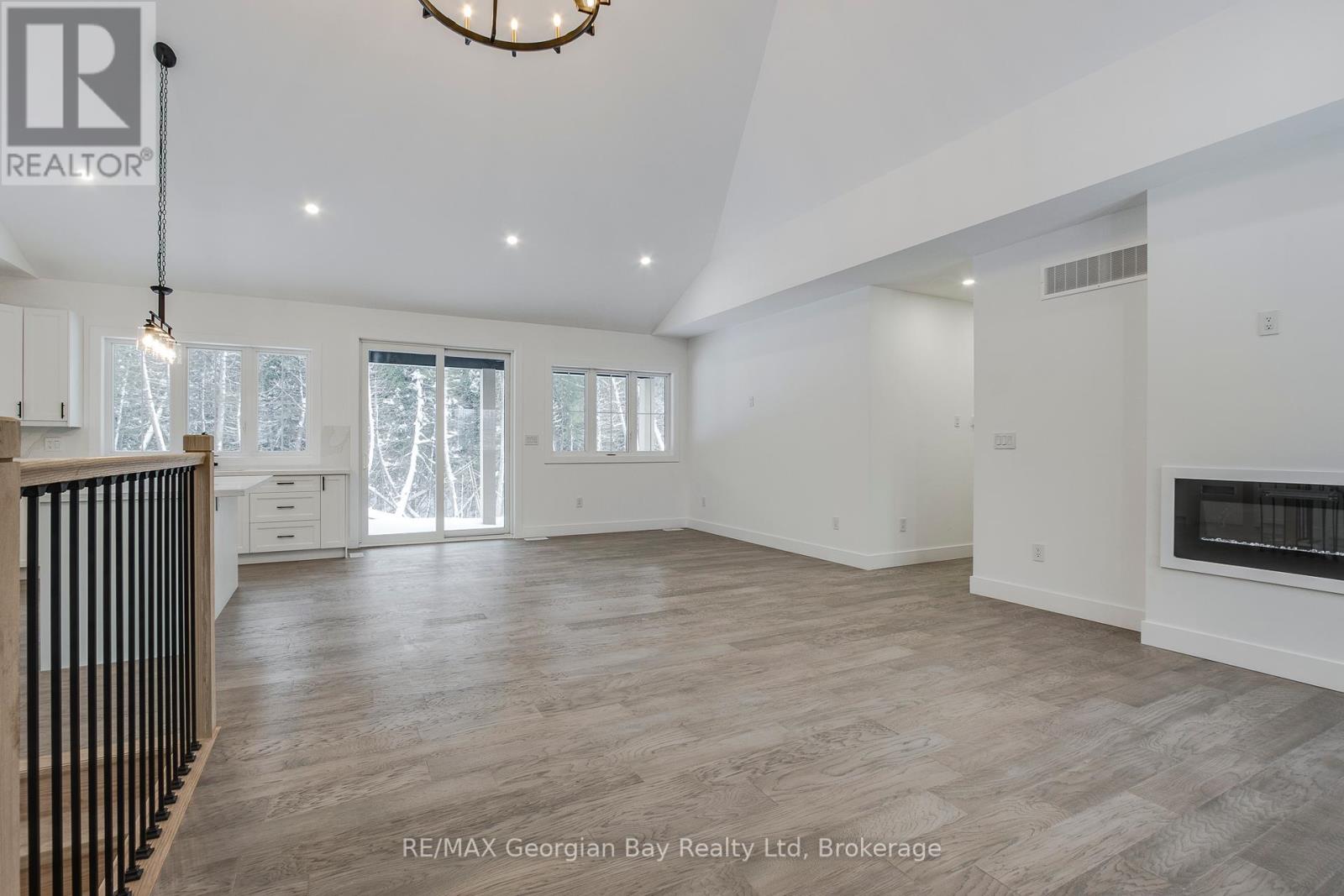 2244 Champlain Road, Tiny, Ontario  L9M 1R2 - Photo 17 - S12076609